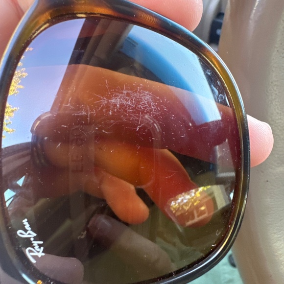 Ray Ban 4387 - Picture 4 of 13